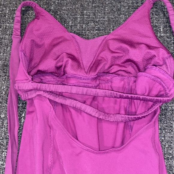 Lululemon tank top - Picture 3 of 4